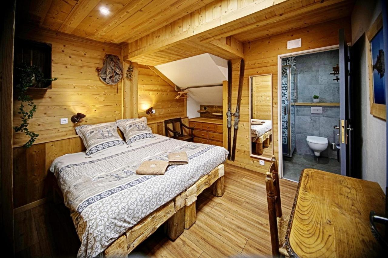 Chalet Hotel La Tuviere Bike Inn Saint-Jean-de-Maurienne Dış mekan fotoğraf